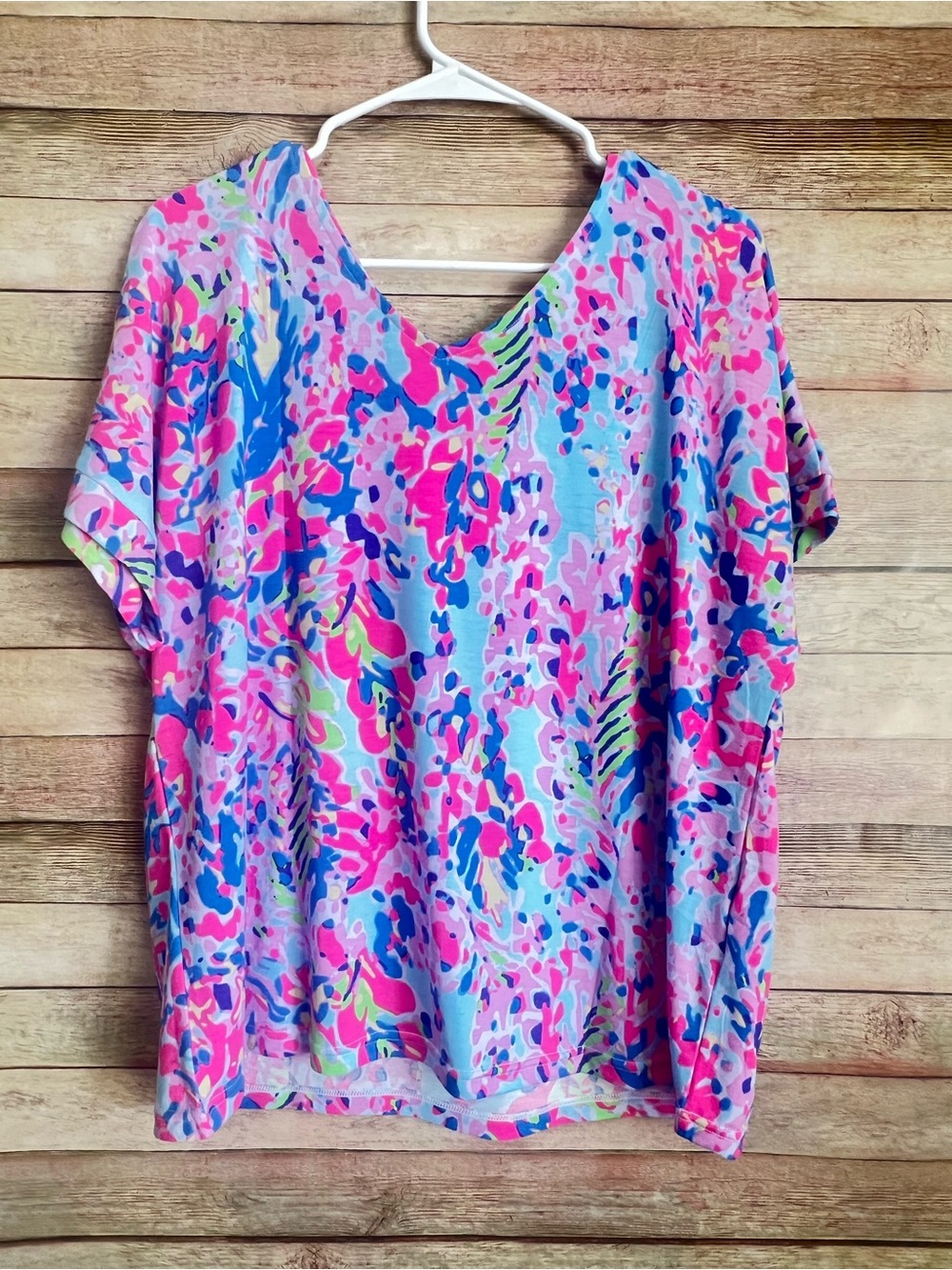 Oversized Bright Multicolor Abstract Print V-Neck Top